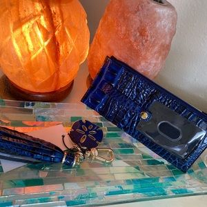 Brahmin Sapphire NWOT Credit Card wallet & matching NWT Sand Dollar tassel
